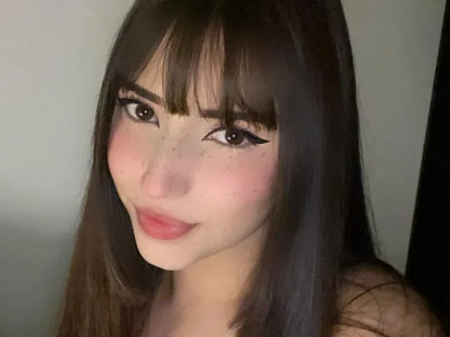 Camgirl BlairCarrington en live webcam amateur