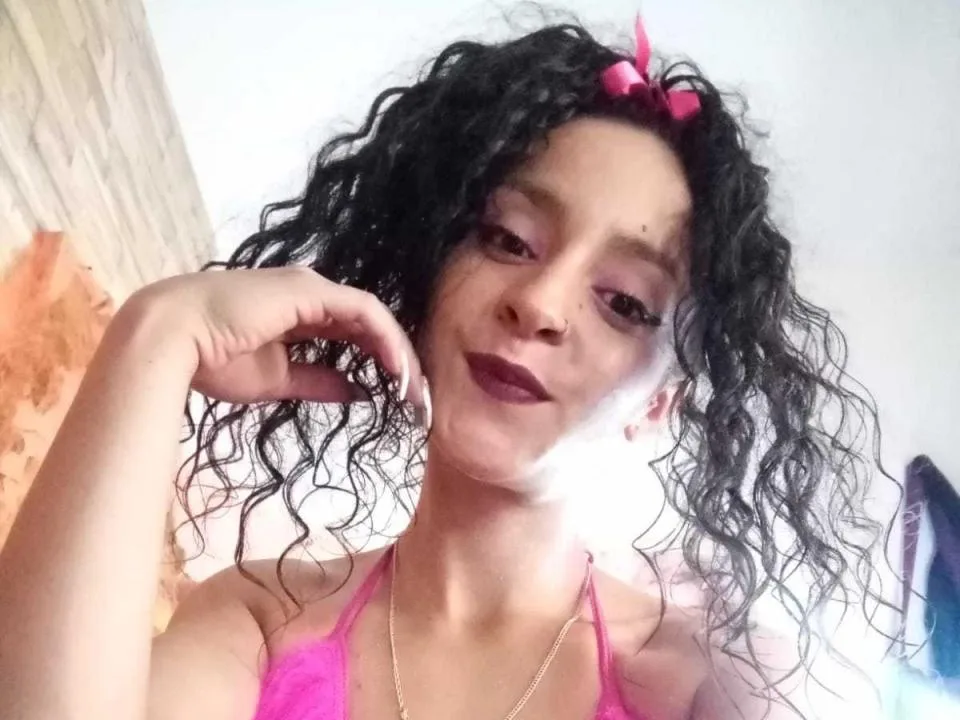Camgirl VikoGv en live webcam amateur
