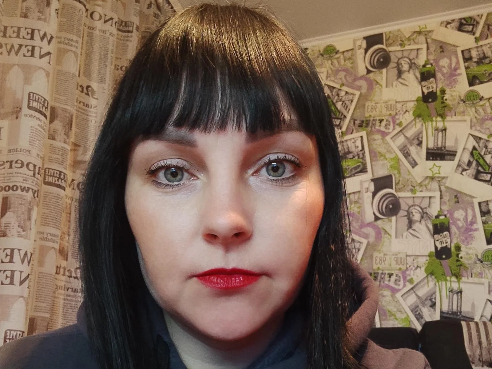 Camgirl TillyKatie en live webcam amateur