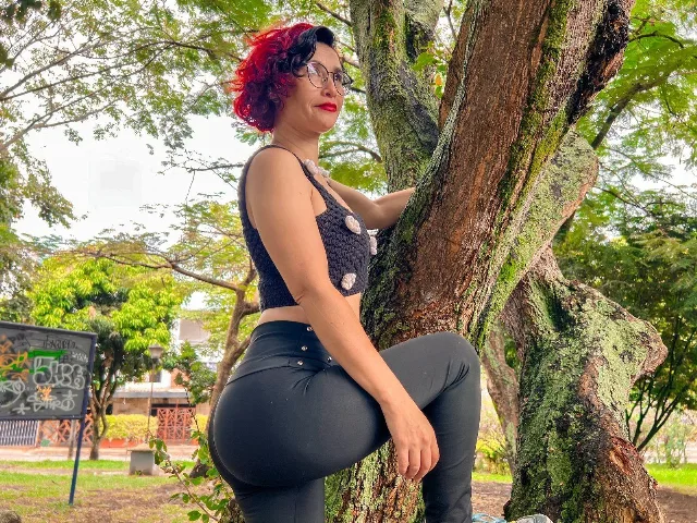 Camgirl LenaVargas en live webcam amateur