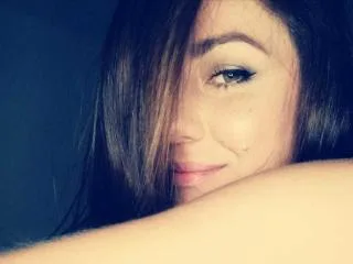 Camgirl CinthiaLovers en live webcam amateur