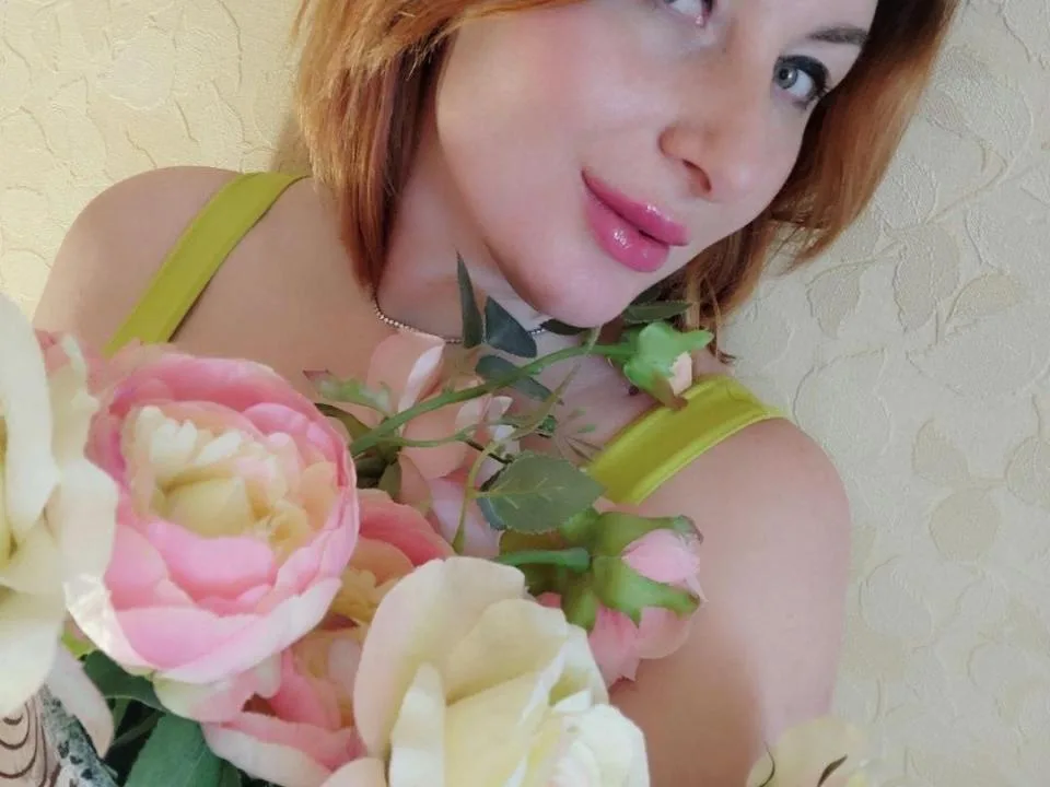 Camgirl ErinErotica en live webcam amateur