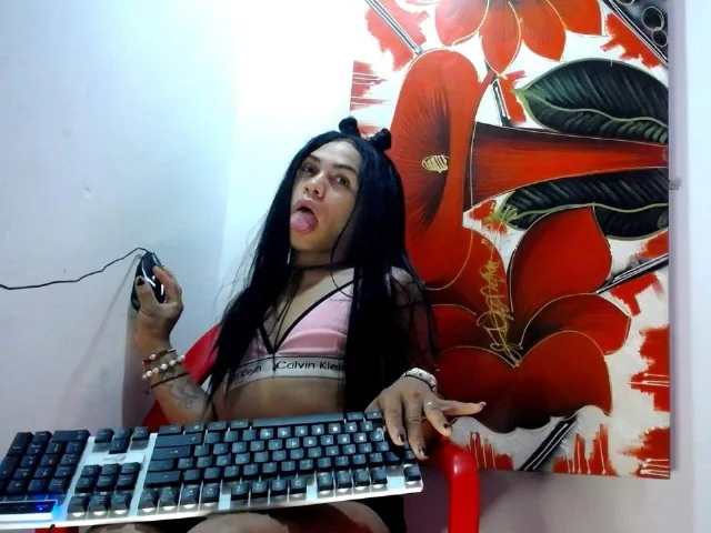 Camgirl NatashaQuir en live webcam amateur