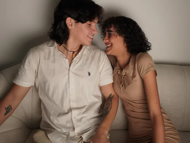 Camgirl MaddisonJeff en live webcam amateur