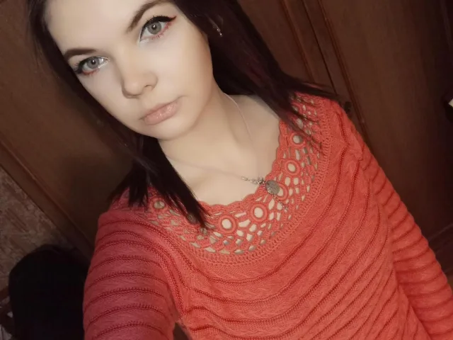 Camgirl SecretCamille en live webcam amateur