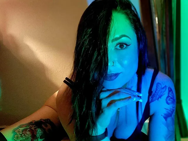 Camgirl NattOwens en live webcam amateur