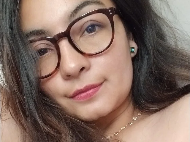 Camgirl CandySweetDee en live webcam amateur
