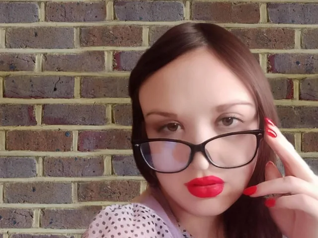 Camgirl MissVeneraHot en live webcam amateur
