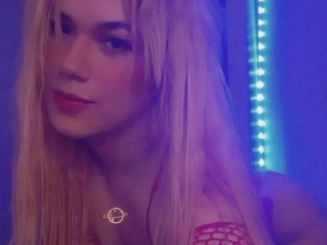 Camgirl InaLinda en live webcam amateur