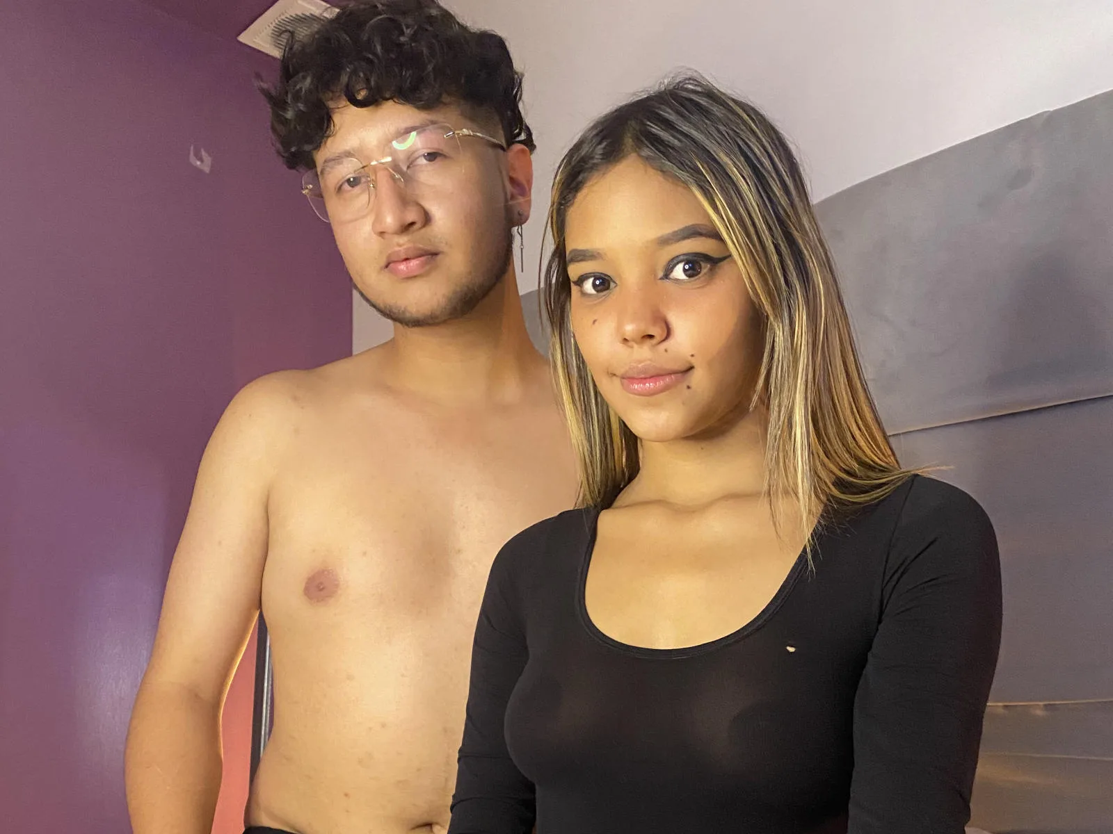 Camgirl JoshuaMasher en live webcam amateur sur Mustvideos