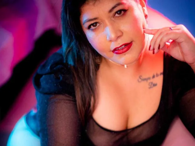 Camgirl AmeliaPervert en live webcam amateur