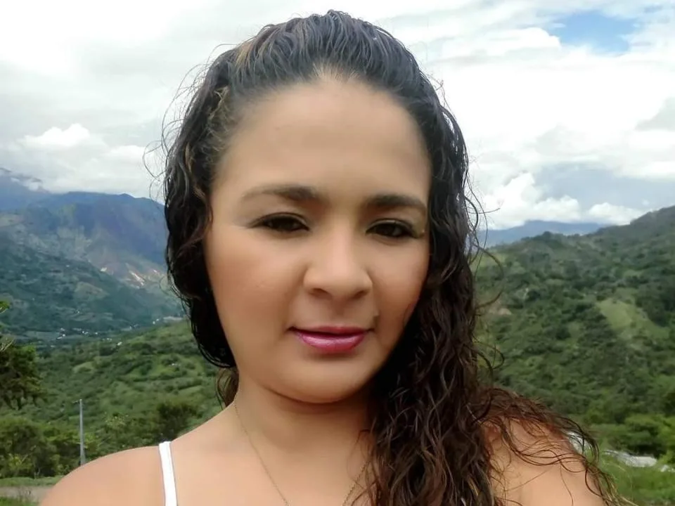Camgirl TheSecretsofroom en live webcam amateur sur Mustvideos