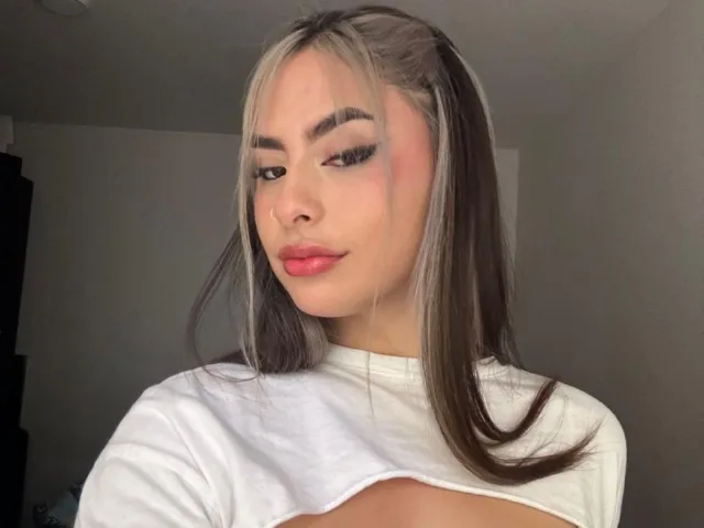 Camgirl LannaConnor en live webcam amateur