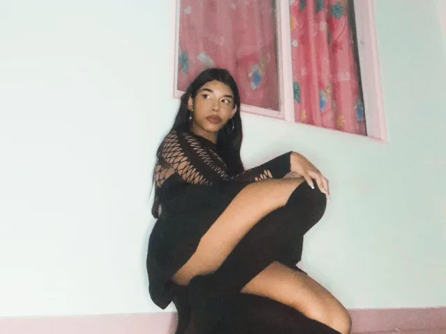 Camgirl AmberJounne en live webcam amateur