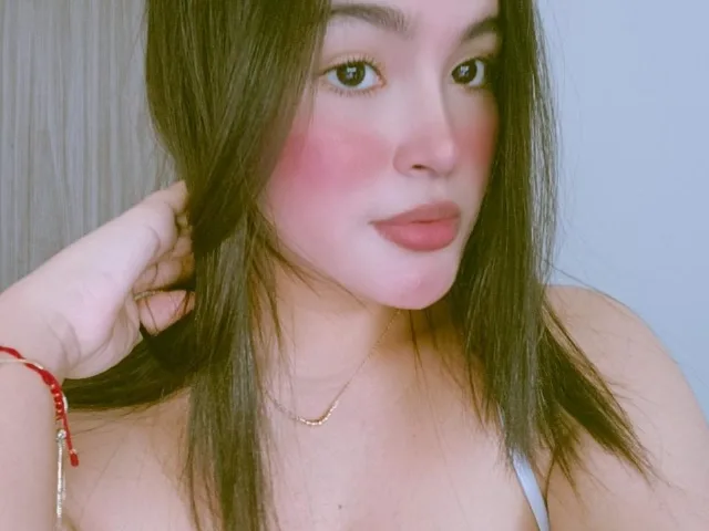 Camgirl MiiaPalmer en live webcam amateur