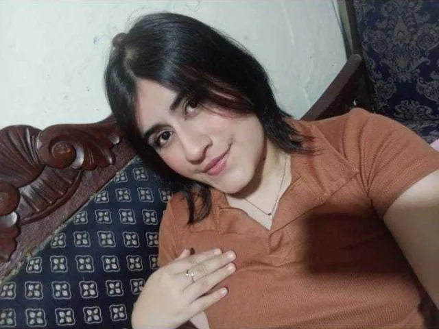 Camgirl EvelynGarcia en live webcam amateur