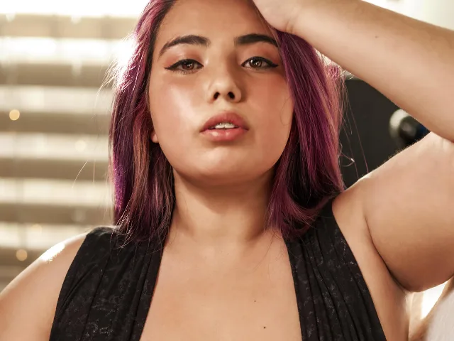 Camgirl YoniAngel en live webcam amateur