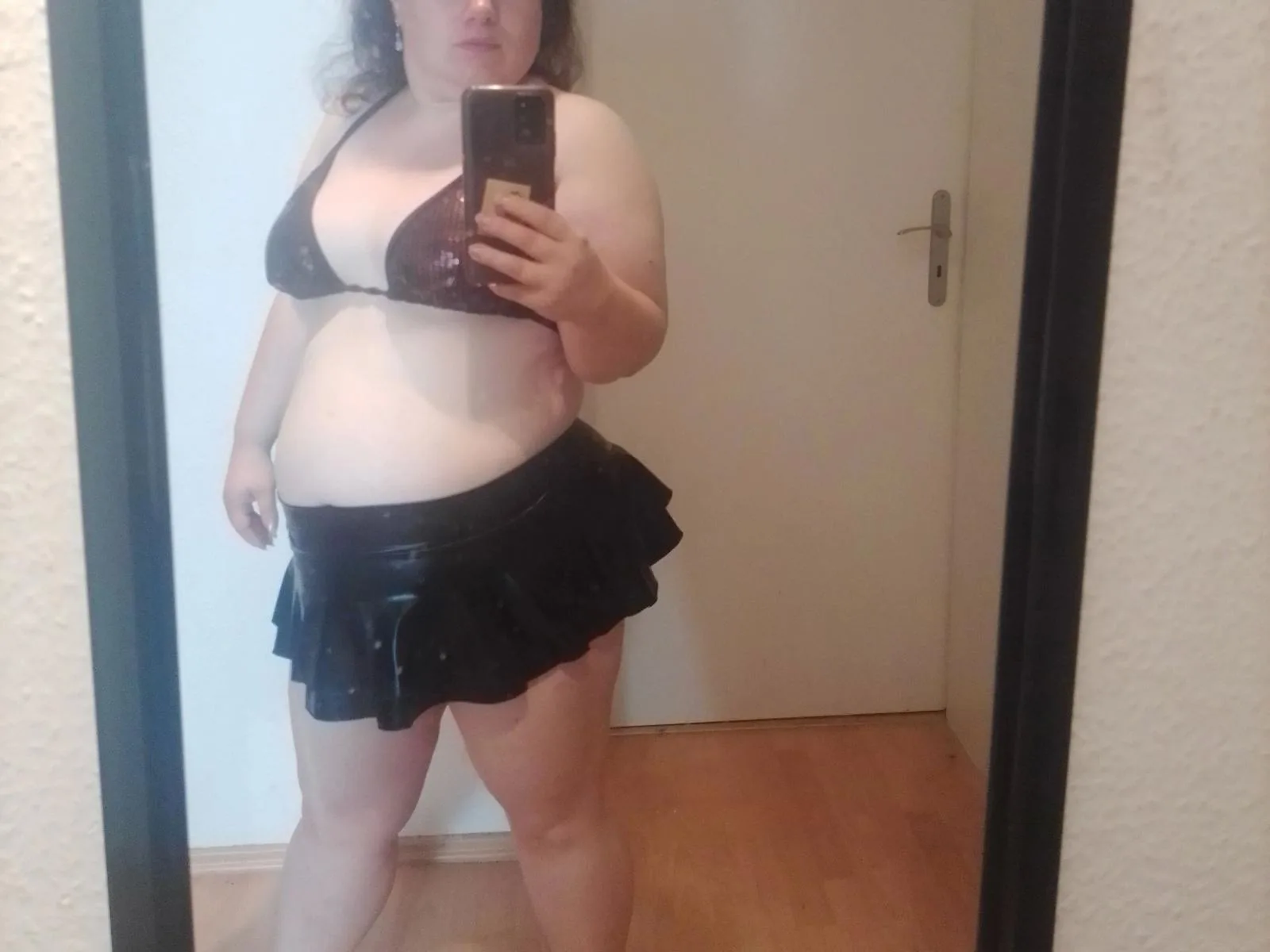 Camgirl Bbwnicole-ext en live webcam amateur sur Mustvideos