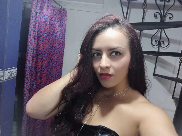 Camgirl SamantaDiab en live webcam amateur