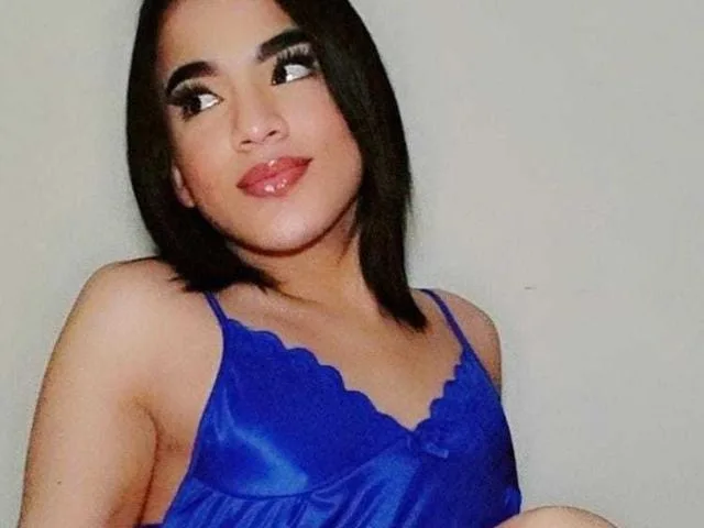 Camgirl VaioletCollins en live webcam amateur