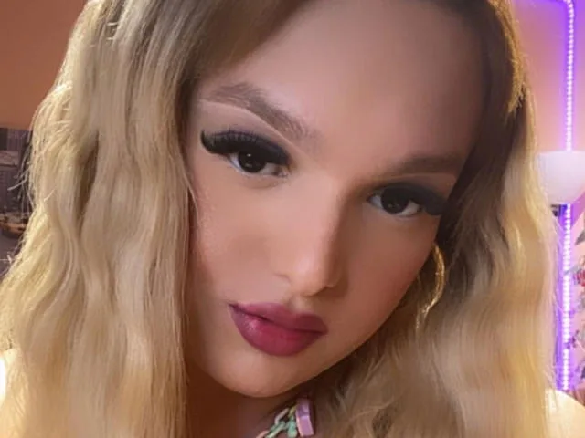 Camgirl KiaraCallani en live webcam amateur sur Mustvideos