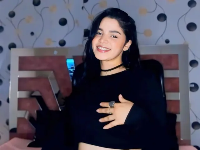 Camgirl EvaGoldX en live webcam amateur