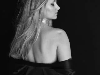 Camgirl Circea-hot en live webcam amateur