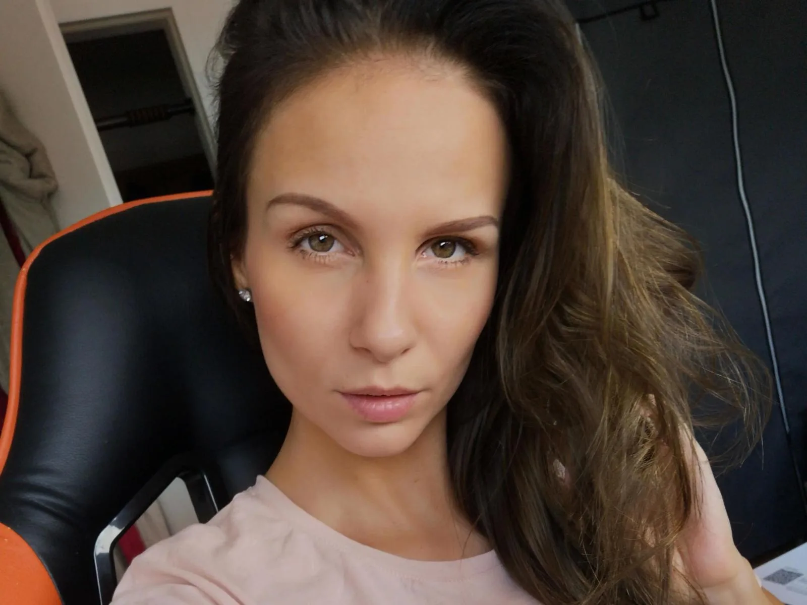Camgirl MaryWet-ext en live webcam amateur sur Mustvideos