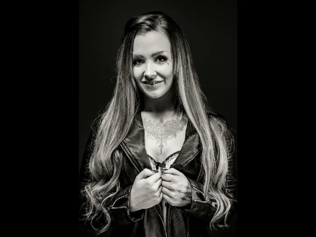 Camgirl MiriBrook-hot en live webcam amateur