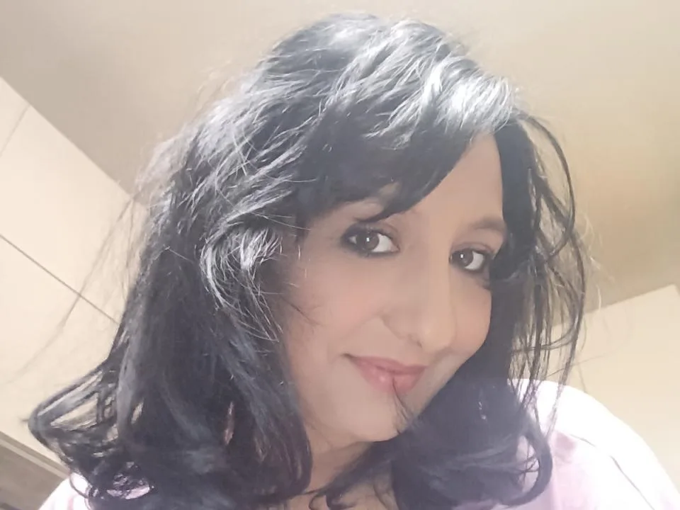 Camgirl ScarletLoveSex en live webcam amateur