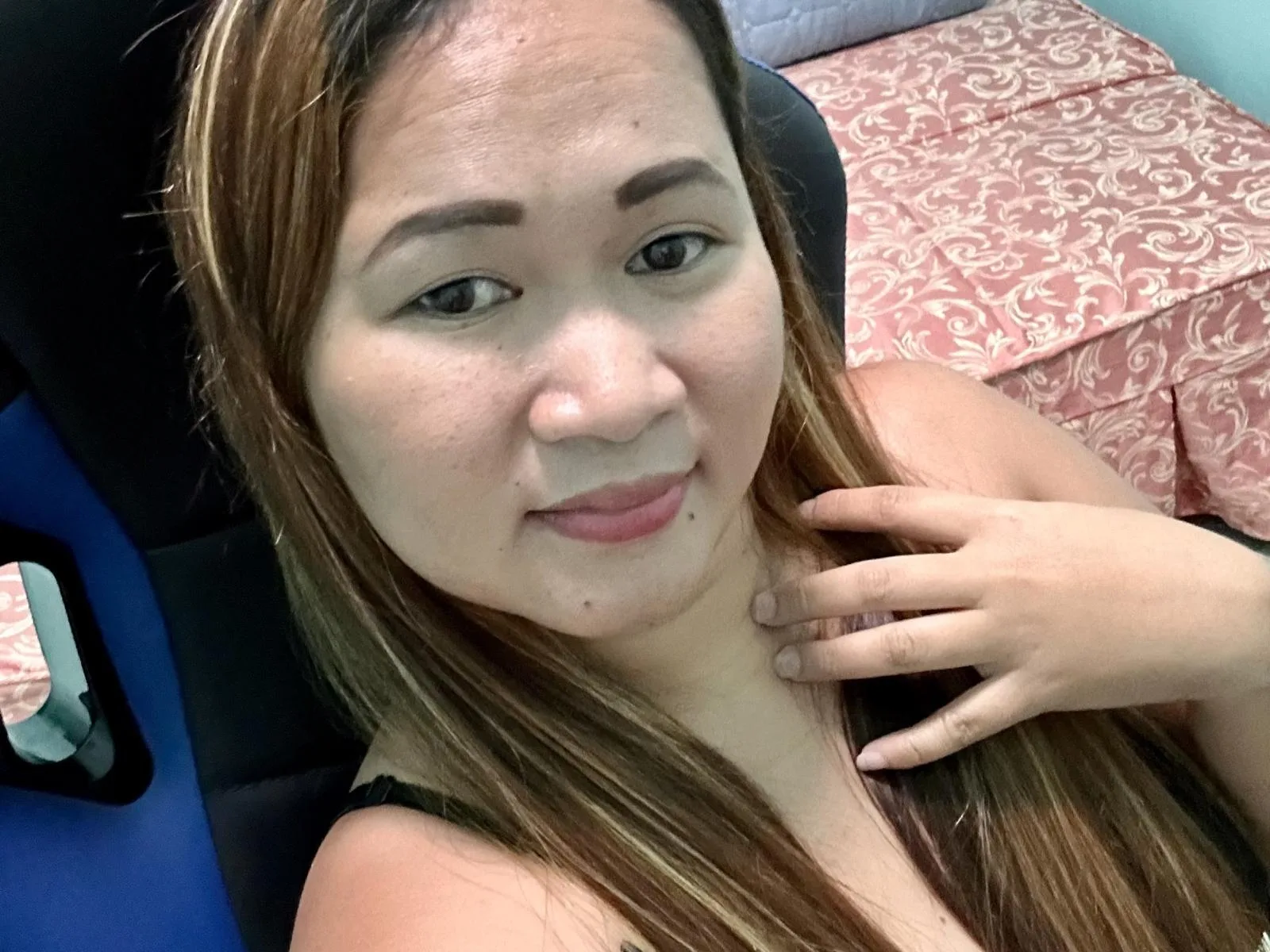 Camgirl SimplyPinay en live webcam amateur sur Mustvideos