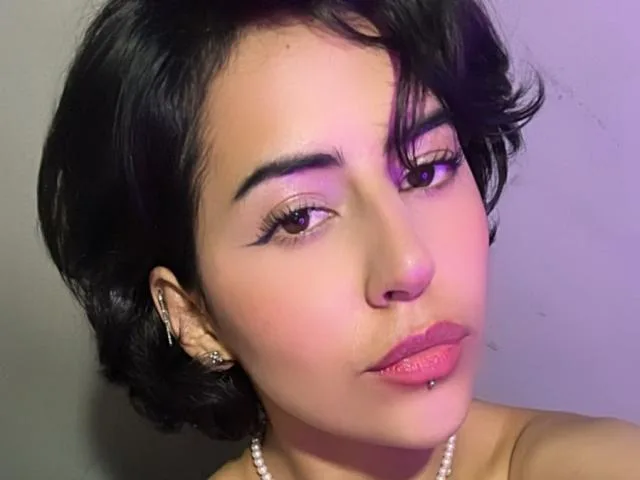 Camgirl EllieotBeauty en live webcam amateur