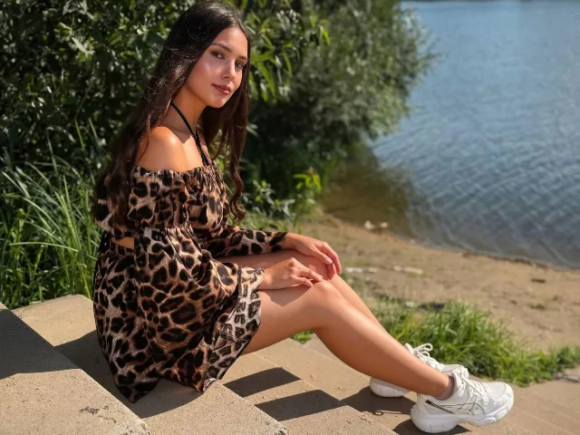 Camgirl Stephanies-hot en live webcam amateur
