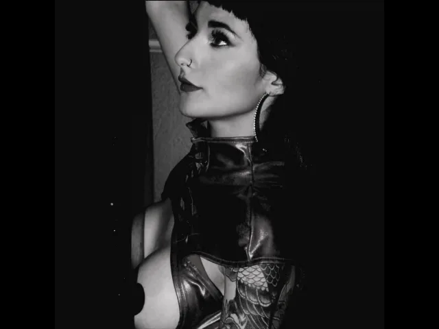 Camgirl Carll en live webcam amateur