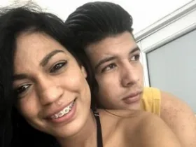 Camgirl LaSantaKaren en live webcam amateur