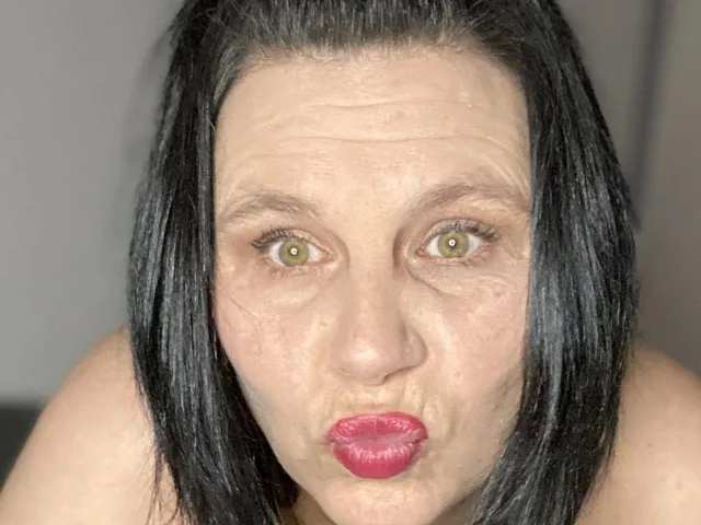 Camgirl NsTempel-hot en live webcam amateur