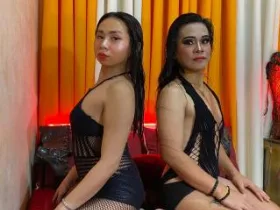 Camgirl TwoAssDestroyer en ligne - chat webcam en direct