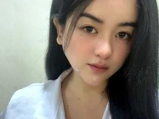 Camgirl YourSophie en live webcam amateur
