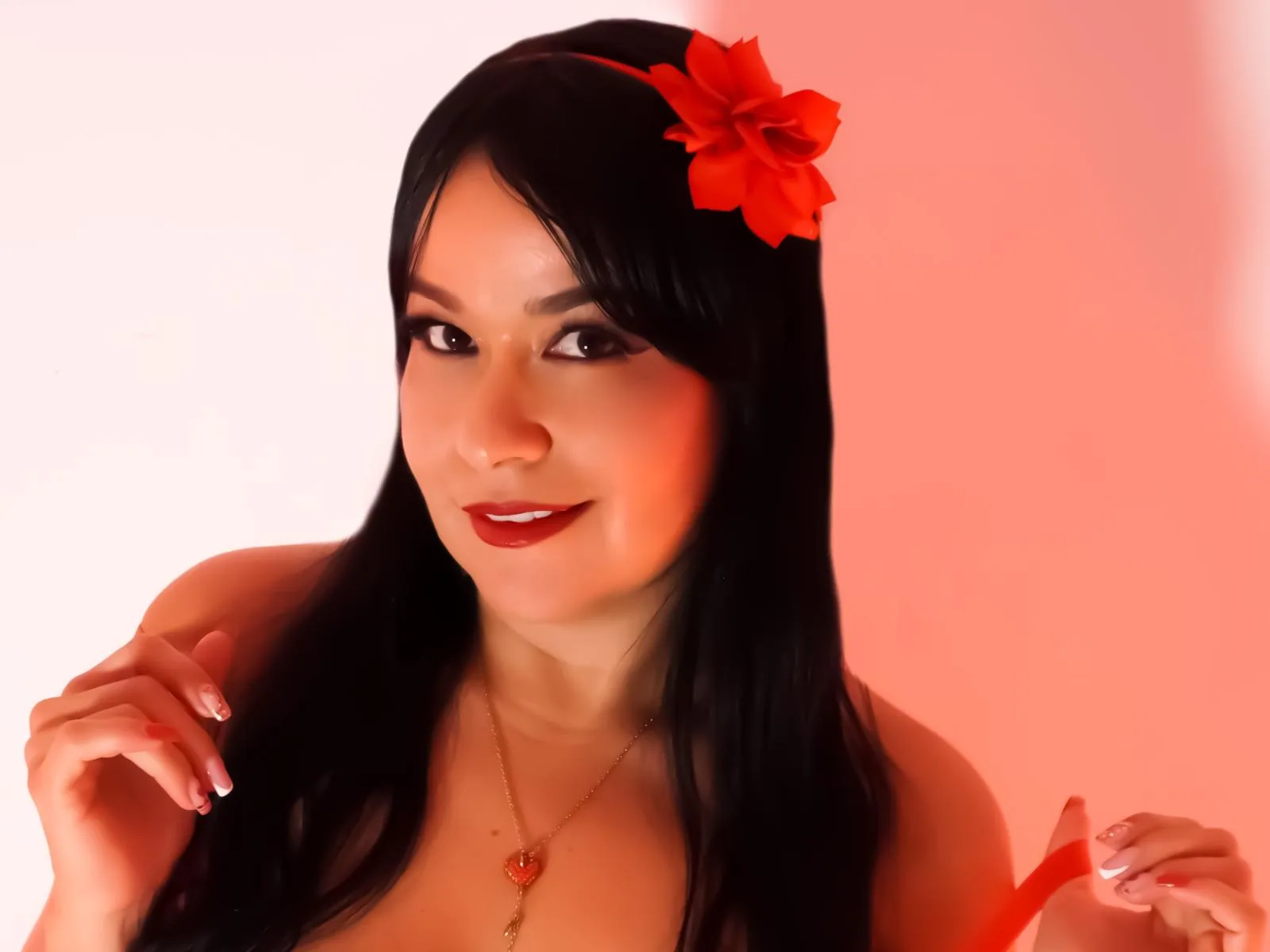 Camgirl TamaraFoxy en live webcam amateur