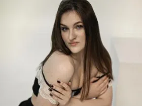 Camgirl EmmyCharm en live webcam amateur