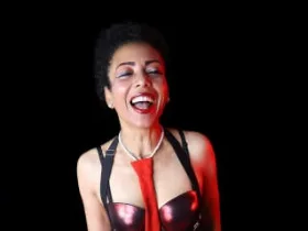 Camgirl BrendaLive en live webcam amateur