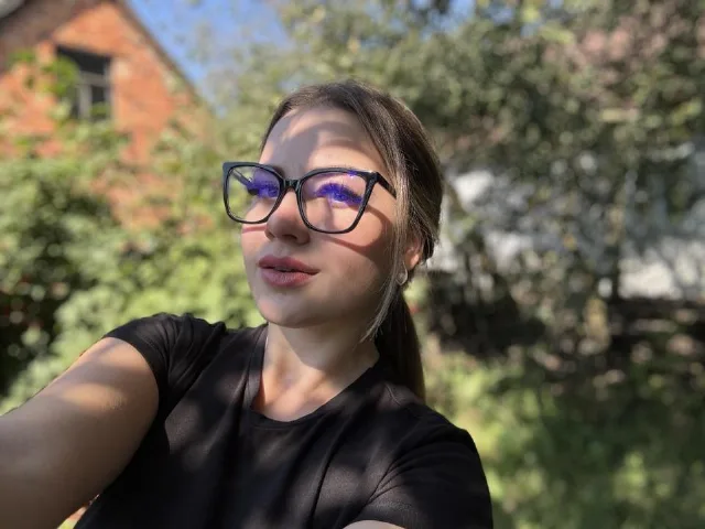 Camgirl MissTemptationI en live webcam amateur