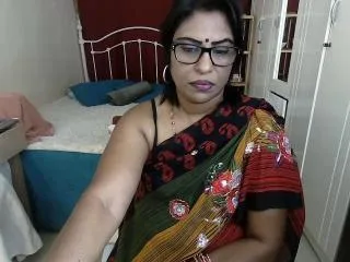 Camgirl Aadhya en live webcam amateur