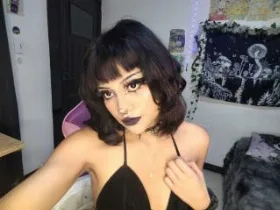 Camgirl DollyBones en live webcam amateur