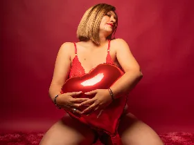 Camgirl JolieDuvalle en live webcam amateur