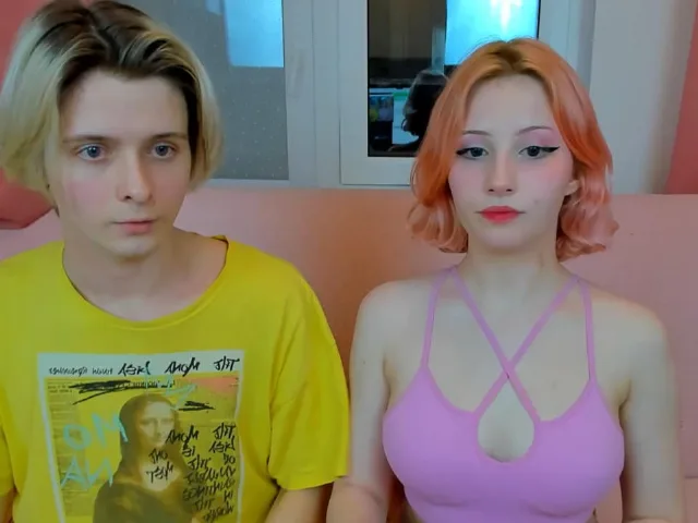 Camgirl Michelleandjames en live webcam amateur