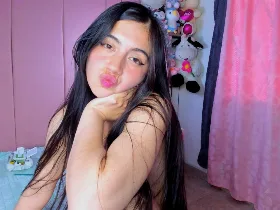 Camgirl YinYAngluar en ligne - chat webcam en direct