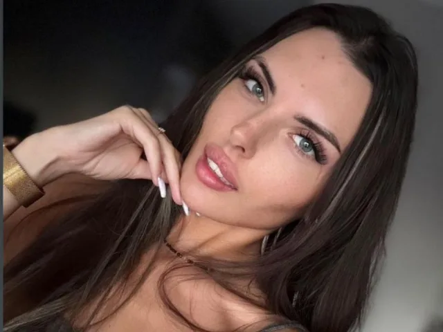 Camgirl AddisonAdore en live webcam amateur