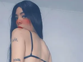 Camgirl DemonsSexHott en ligne - chat webcam en direct