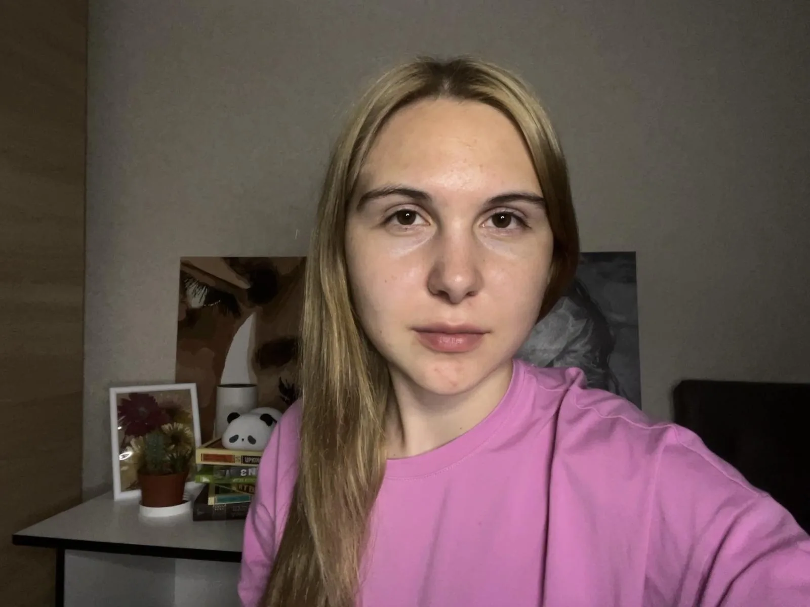 Camgirl DeeannMilloy en live webcam amateur sur Mustvideos